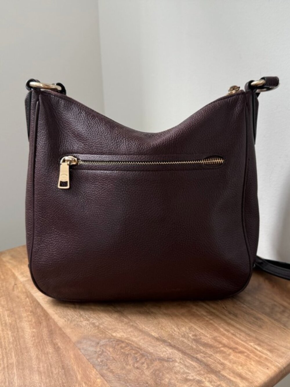 COACH Chaise Crossbody Bag Polished Pebble Leather Oxblood Deep Red Wine Gold - Picture 4 of 13